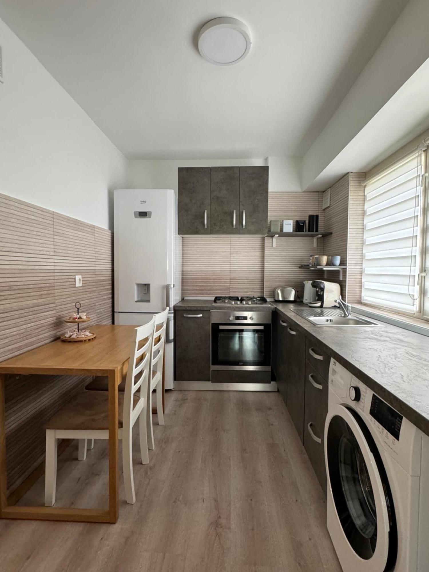 Lareina Apartament Cluj-Napoca Eksteriør billede